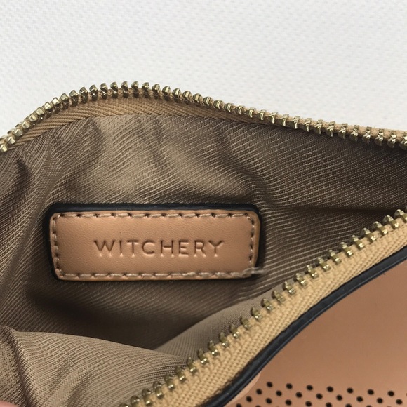 Witchery vinyl zipper wallet 7”x4.5” - Picture 6 of 11